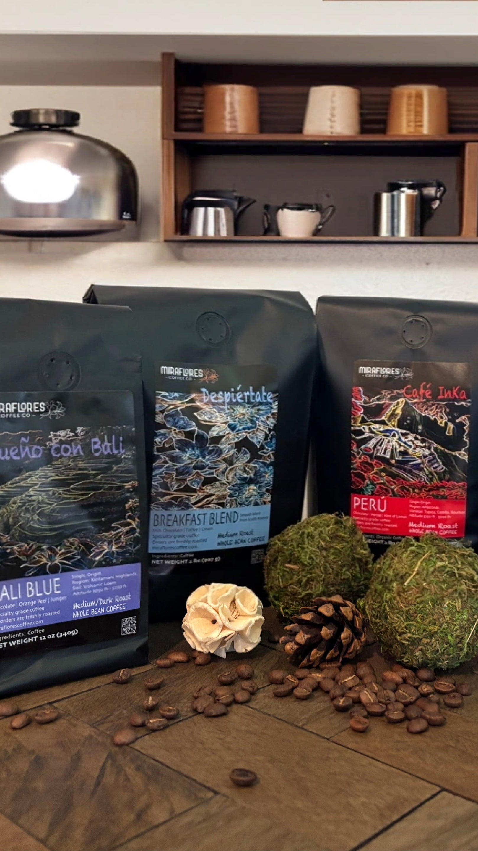 Cafe_Landscape_4_bags.jpg
